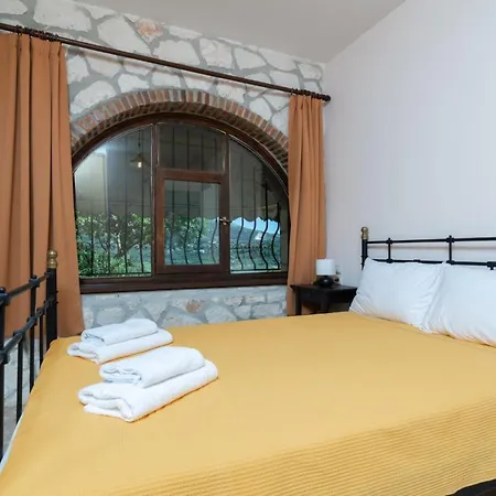 Fiore Levante Villas - Veronica